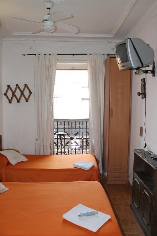 Hostal Graciela Madrid Camera foto
